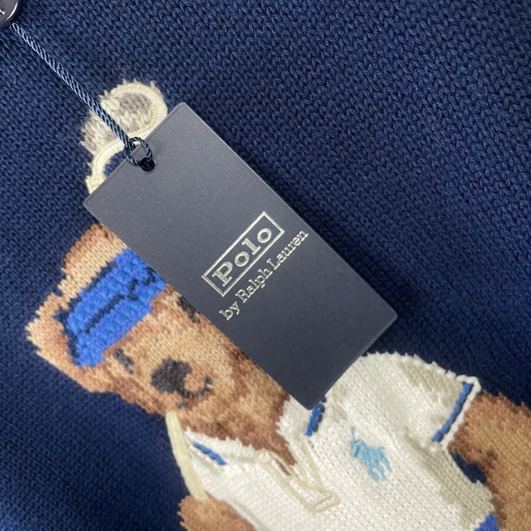 LF 🔘 𝐑𝐚𝐥𝐩𝐡𝐋𝐚𝐮𝐫𝐞𝐧 25FW 35% + 35% + 30% ， ， ， 。 Classic ， ， Retro ； logo ， ， ； Classic ， ， 。 、 ， ， 。 、 、 ， ，Quality 。 ， Same Style ， 、 ， ， ！ Size：S M L ：Navy Blue